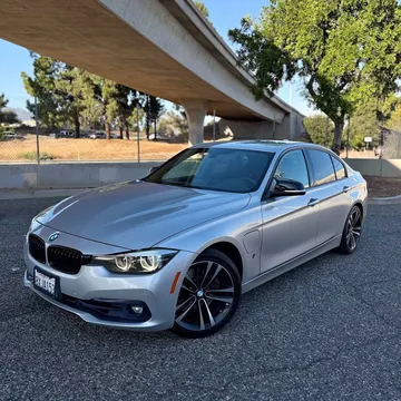 2018 BMW 3 Series 330e iPerformance Sedan