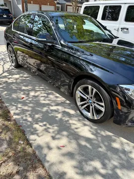 2018 BMW 3 Series 330e xDrive Sedan 4D