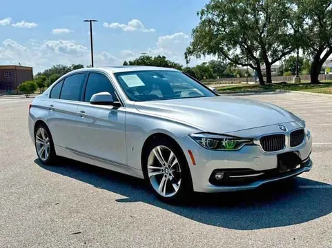 2018 BMW 330e xDrive Sedan