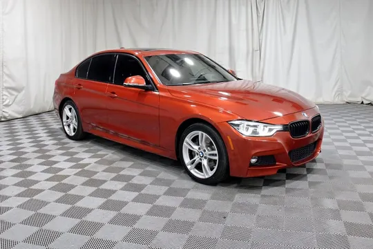 2018 BMW 3 Series 330i
