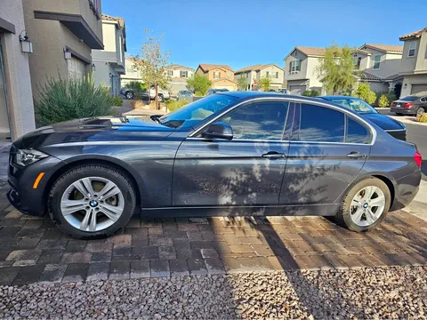 2018 BMW 3 Series 330i Sedan 4D