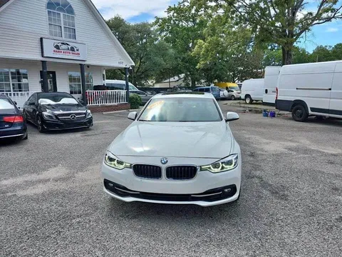 2018 BMW 3 Series 330i Sedan 4D