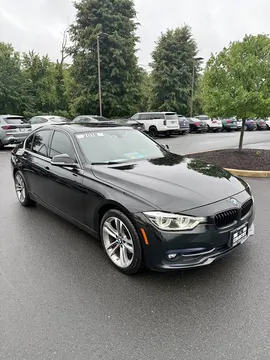 2018 BMW 3 Series 330i xDrive Sedan 4D