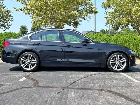 2018 BMW 3 Series 330xi