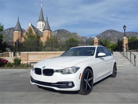 2018 BMW 3 Series 330i Sedan