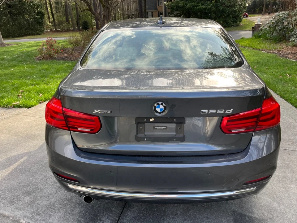 2018 BMW F30 3 Series Sedan - Image 12 of 21