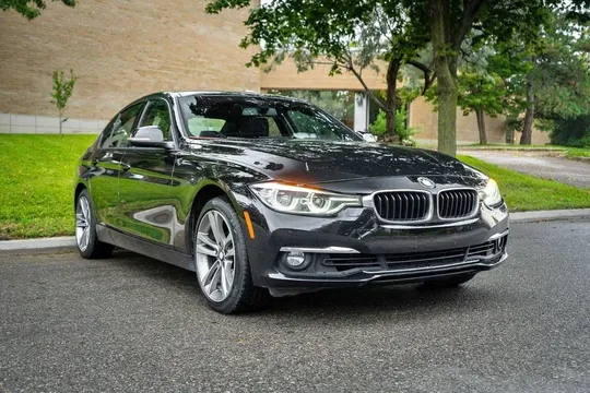 2018 BMW 330i xDrive