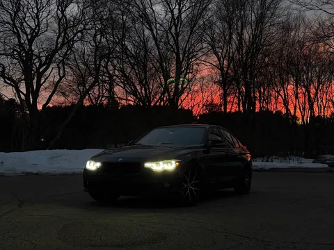 2018 BMW 3 Series 320i xDrive Sedan