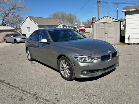 2018 BMW 3 Series 320i xDrive Sedan