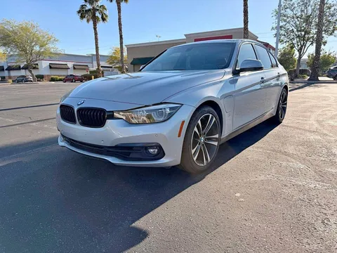 2018 BMW 330e iPerformance
