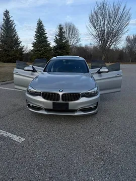 2018 BMW 3 Series 330i Gran Turismo xDrive