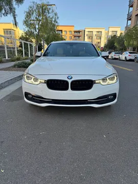 2018 BMW 3 Series 330i Sedan