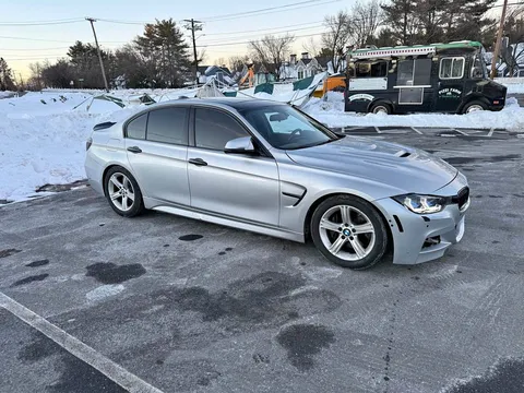2018 BMW 3 Series 330i xDrive Sedan