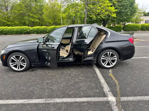 2018 BMW 330i xDrive Sedan