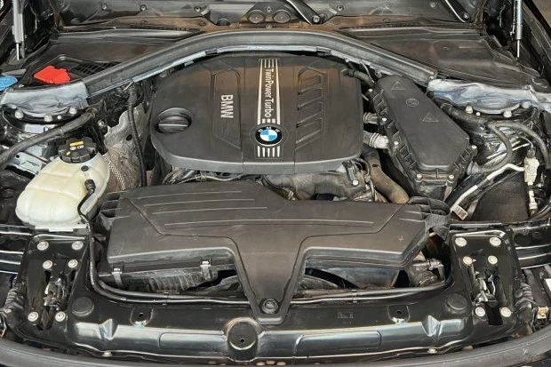 2018 BMW F30 3 Series Sedan - Image 6 of 8