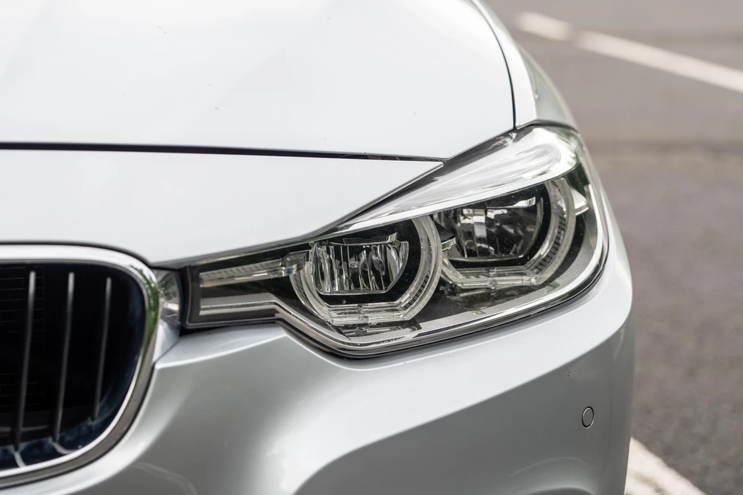 2018 BMW F31 3 Series Touring - Image 13 of 31