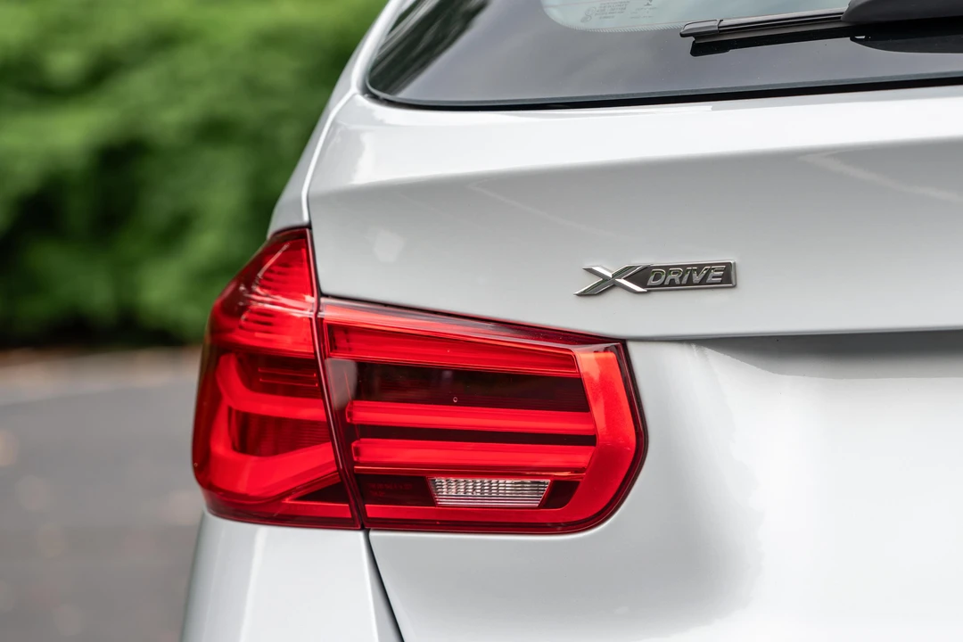2018 BMW F31 3 Series Touring - Image 17 of 31