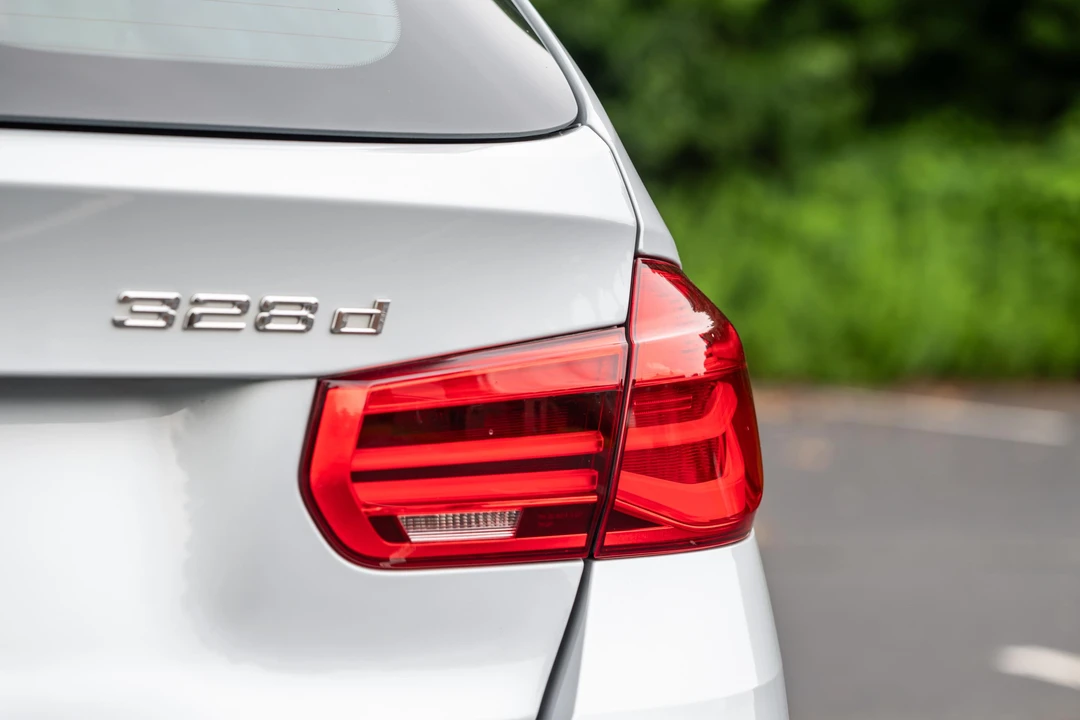 2018 BMW F31 3 Series Touring - Image 18 of 31