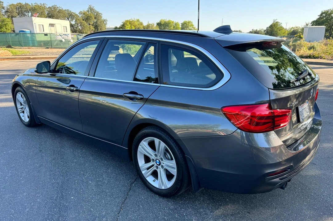 2018 BMW F31 3 Series Touring - Image 4 of 31