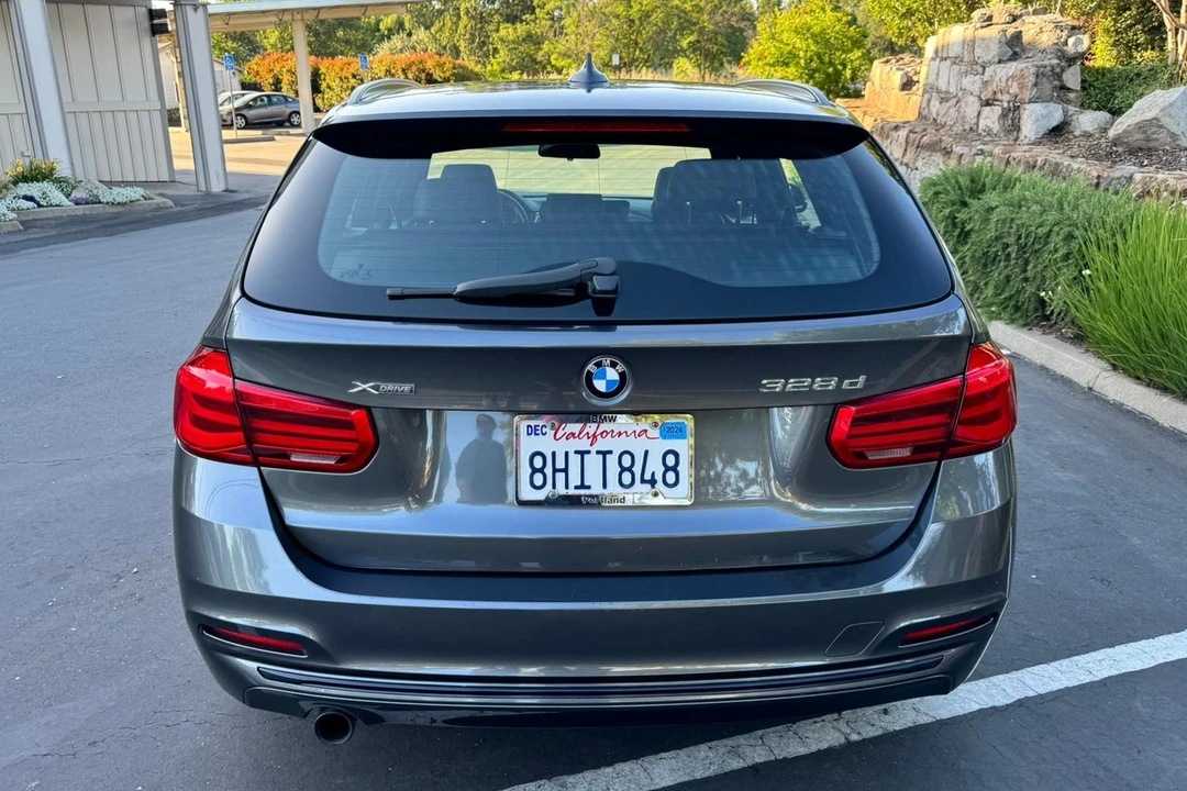 2018 BMW F31 3 Series Touring - Image 5 of 31