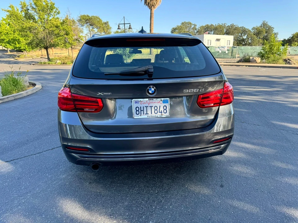 2018 BMW F31 3 Series Touring - Image 14 of 31