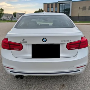 2018 BMW 330i xDrive