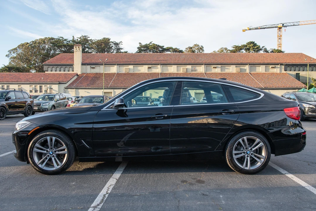 2018 BMW F34 3 Series Gran Turismo - Image 15 of 31