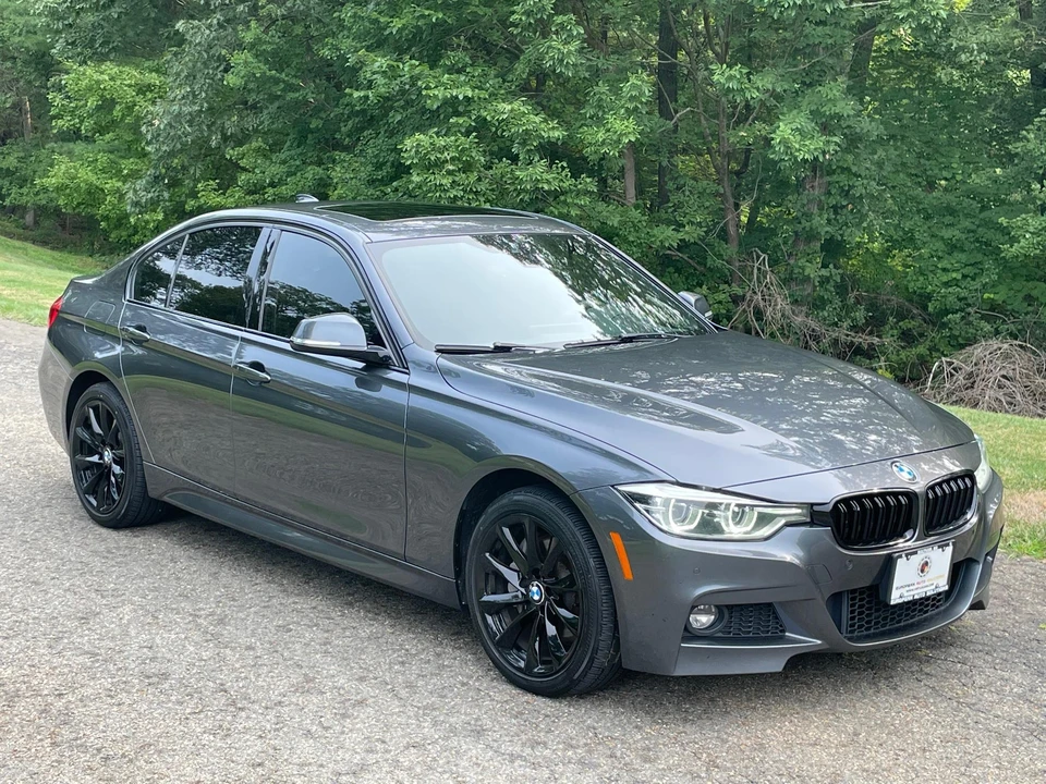 2018 BMW F30 3 Series Sedan - Image 14 of 31