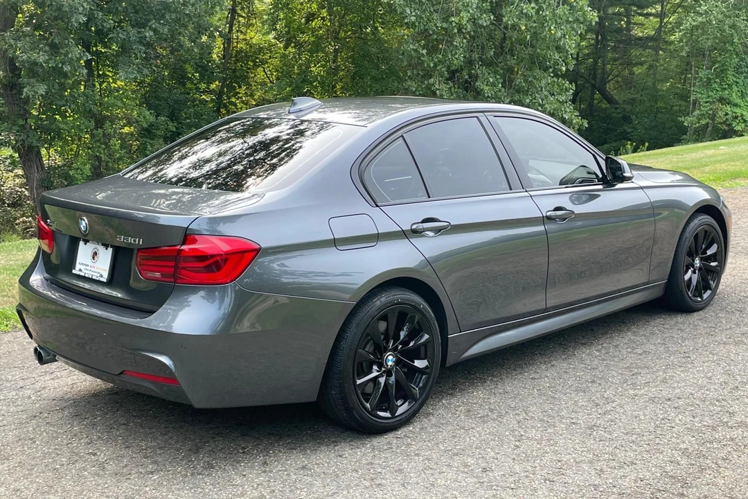 2018 BMW F30 3 Series Sedan - Image 4 of 31