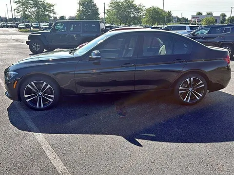 2018 BMW 330i xDrive Shadow Sport Edition