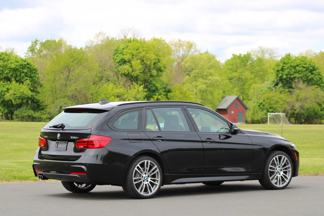 2018 BMW F31 3 Series Touring - Image 14 of 31