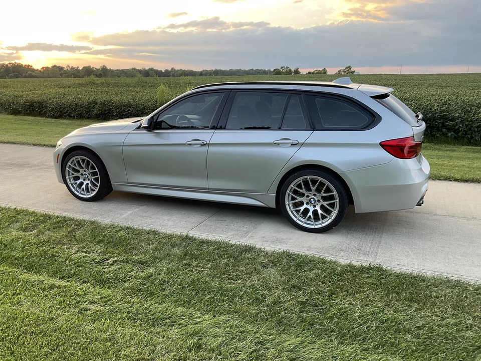 2018 BMW F31 3 Series Touring - Image 19 of 31