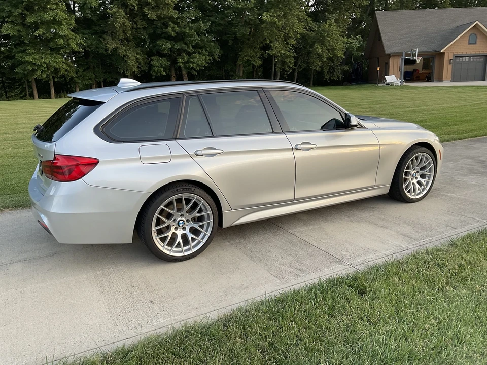 2018 BMW F31 3 Series Touring - Image 10 of 31