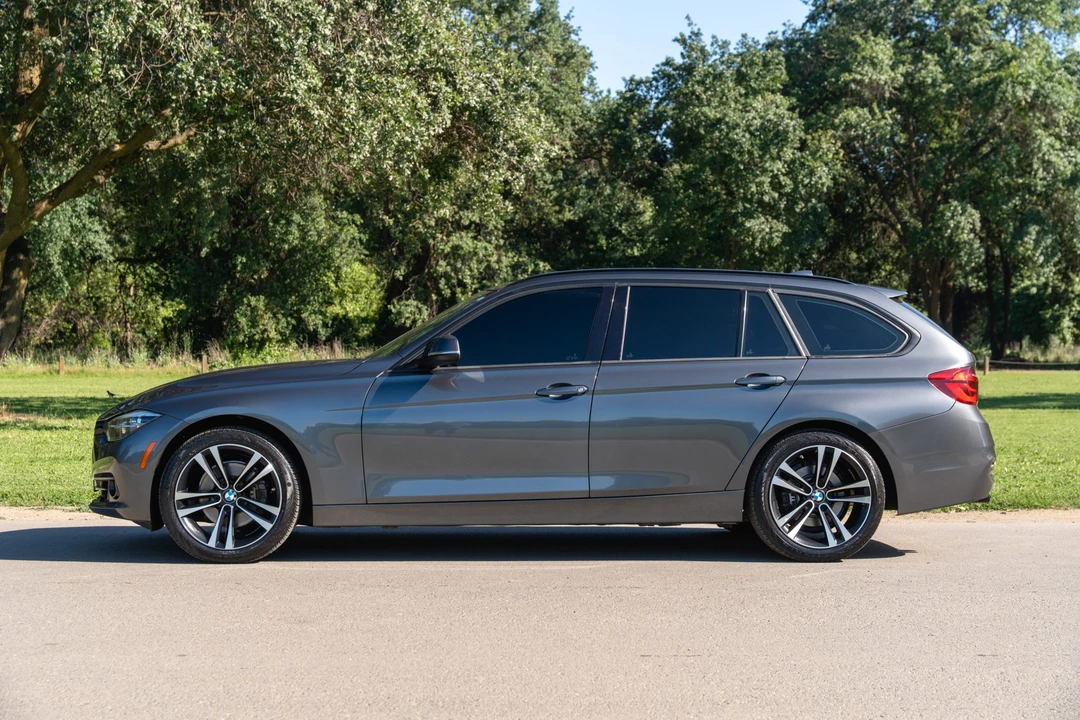 2018 BMW F31 3 Series Touring - Image 5 of 31