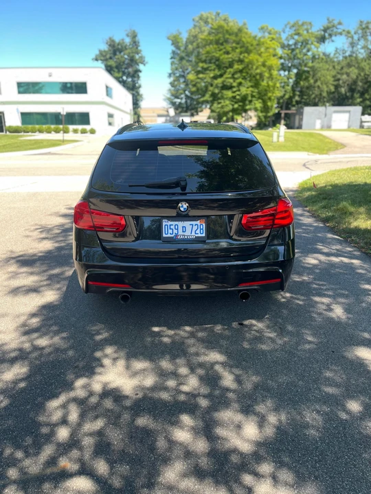 2018 BMW F31 3 Series Touring - Image 9 of 31