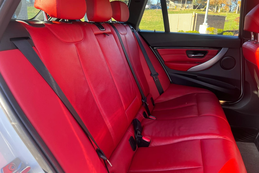 2018 BMW F31 3 Series Touring - Image 28 of 31