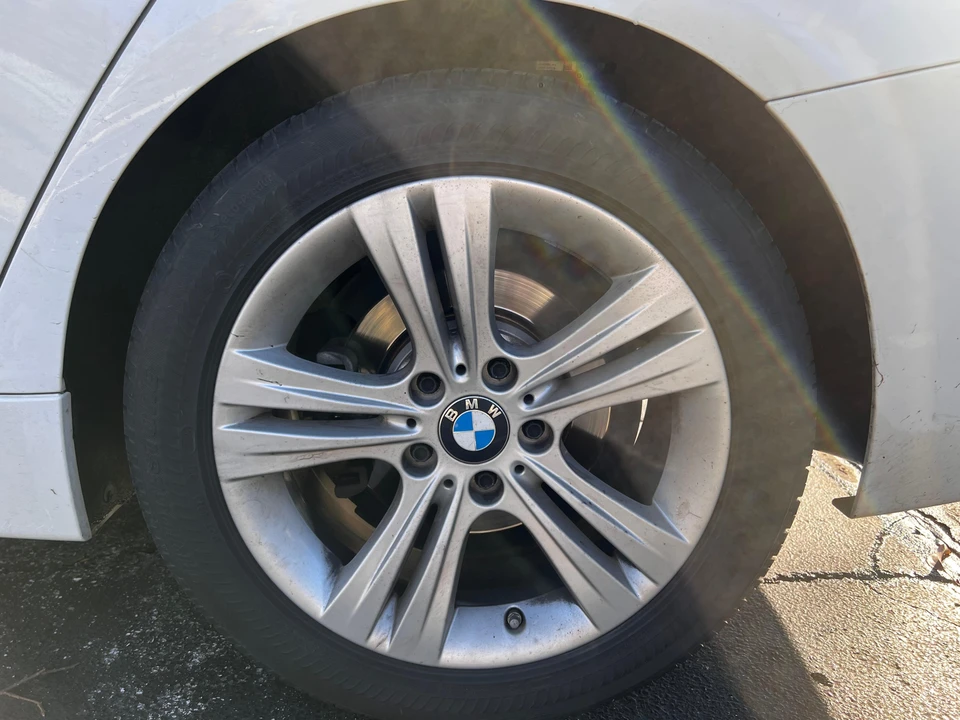 2018 BMW F31 3 Series Touring - Image 23 of 31