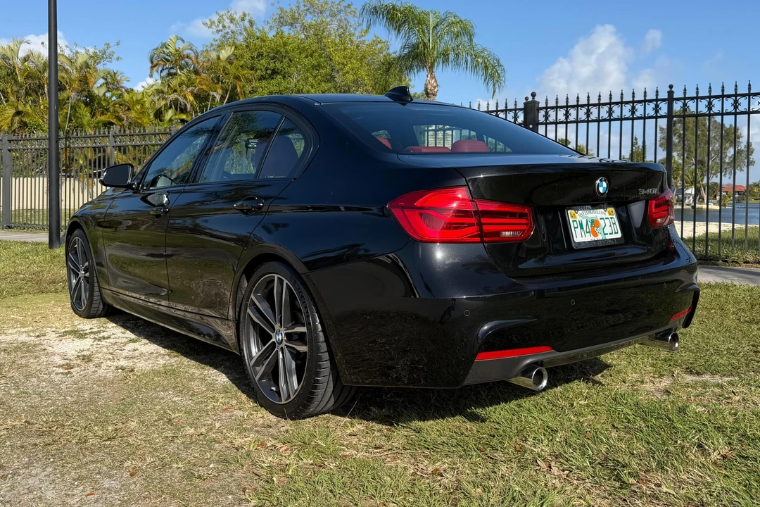 2018 BMW F30 335i & 340i Sedan - Image 4 of 31