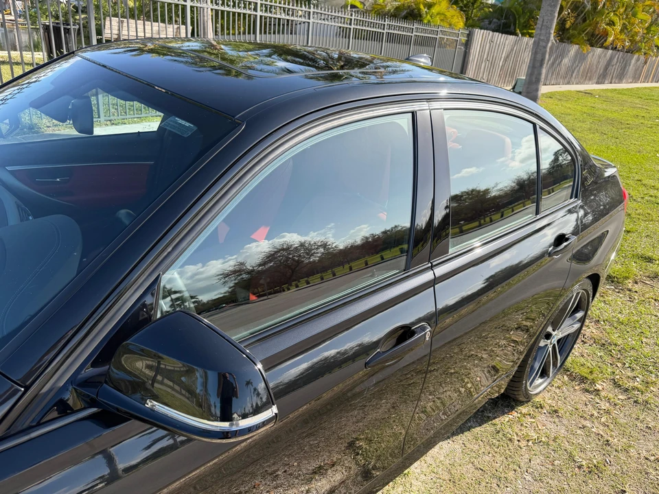 2018 BMW F30 335i & 340i Sedan - Image 15 of 31