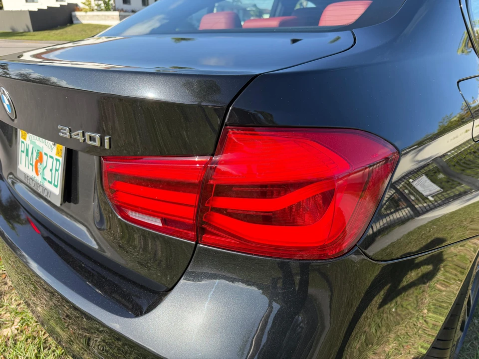 2018 BMW F30 335i & 340i Sedan - Image 20 of 31