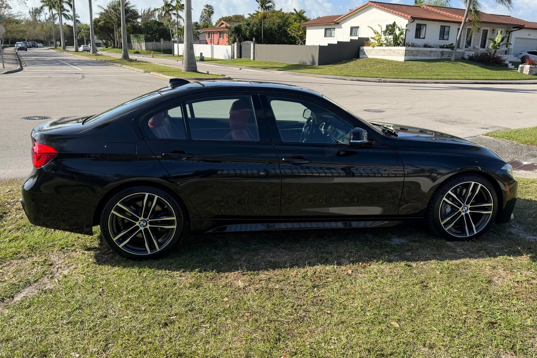 2018 BMW F30 335i & 340i Sedan - Image 3 of 31
