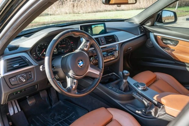 2018 BMW F30 335i & 340i Sedan - Image 5 of 8