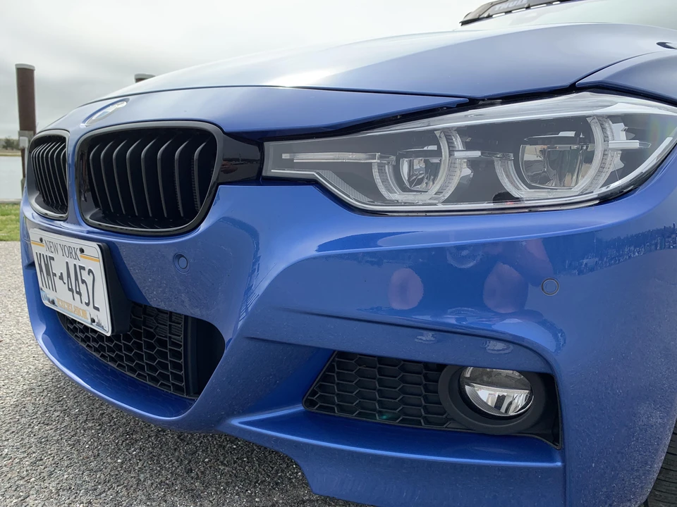 2018 BMW F30 335i & 340i Sedan - Image 18 of 31