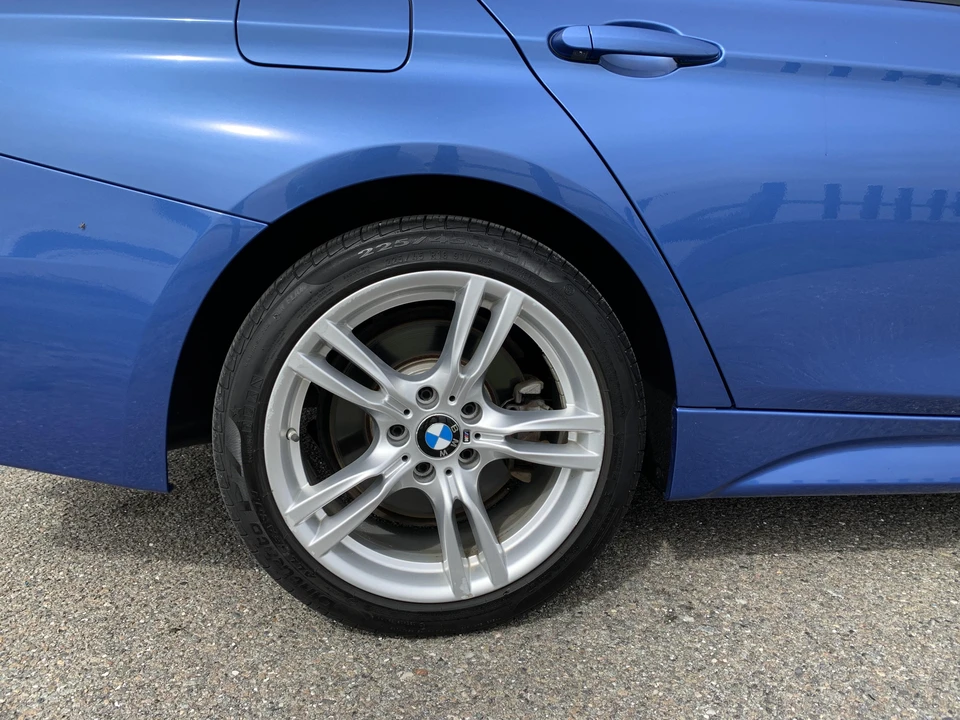2018 BMW F30 335i & 340i Sedan - Image 30 of 31