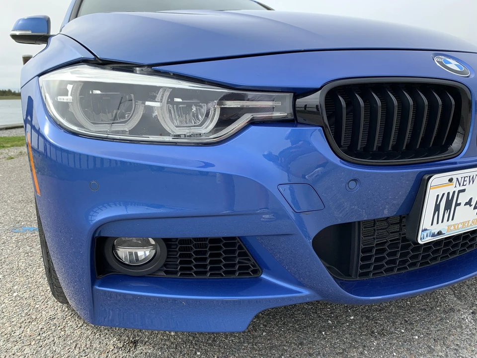 2018 BMW F30 335i & 340i Sedan - Image 12 of 31