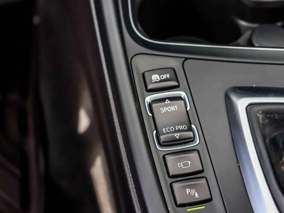 2018 BMW 4 Series - Image 18 of 19