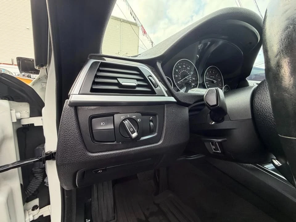 2018 BMW 4 Series - Image 17 of 20