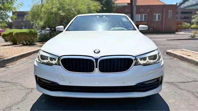 2018 BMW 5 Series 525i Sedan 4D