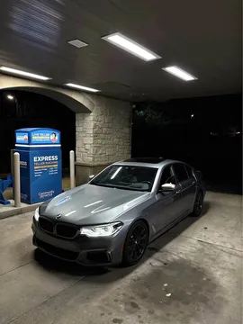 2018 BMW 5 Series M550i xDrive Sedan
