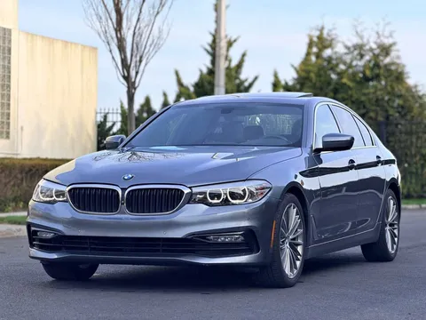 2018 BMW 530i Sedan
